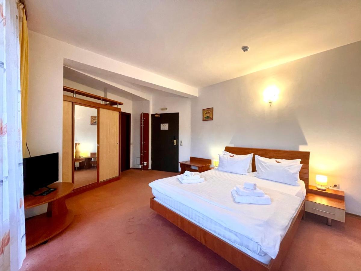 Vila Condor Poiana Brasov Ngoại thất bức ảnh